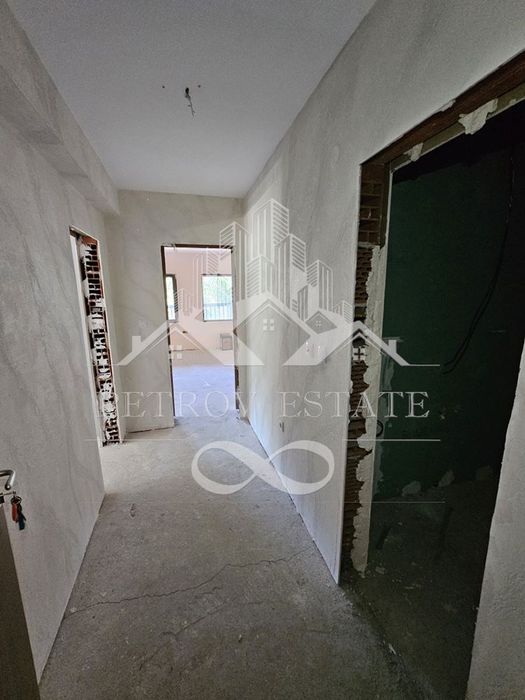 Продава се Тристаен апартамент в Велинград - 122 кв.м за 902 €/кв.м - Снимка #7