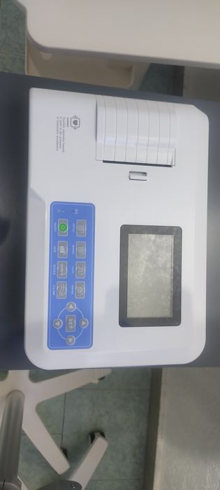 ЭКГ апарат сотилади 3. 6. 12 kanal xammasi bor original