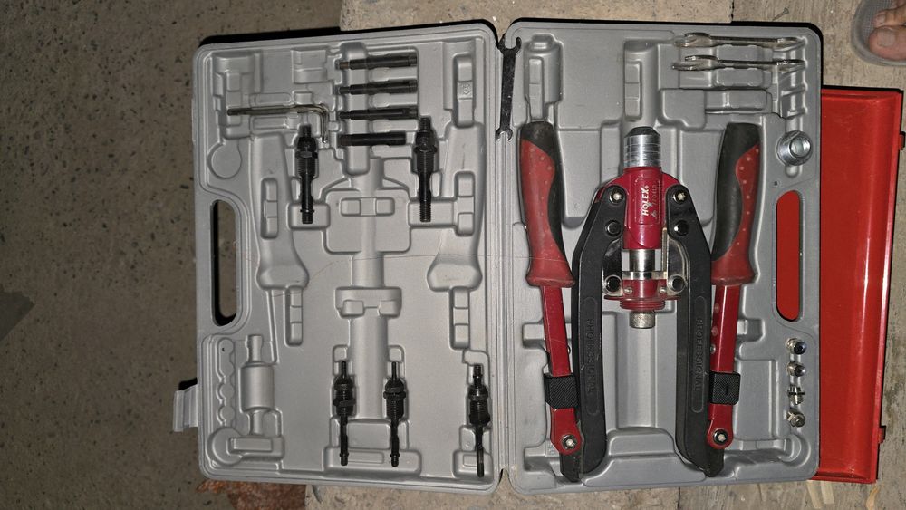 Заклепочники для гаек аккумуляторы и механический