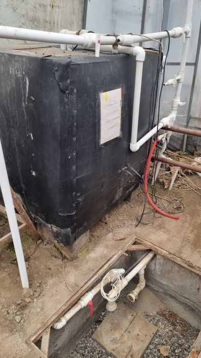 20 sotix hovli 18 so'tix issizqhonasi 1 hona uyi b-n sotiladi