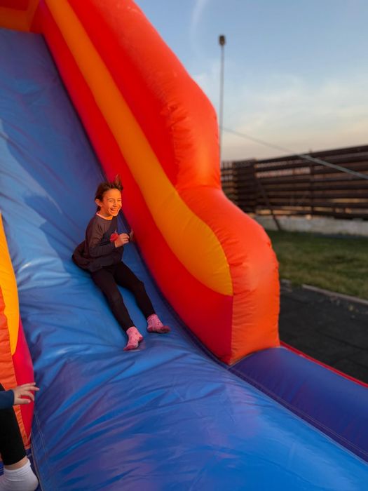 Topogan gonfabil pentru divertisment