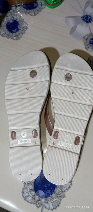 Сланцы новые размер 38-39