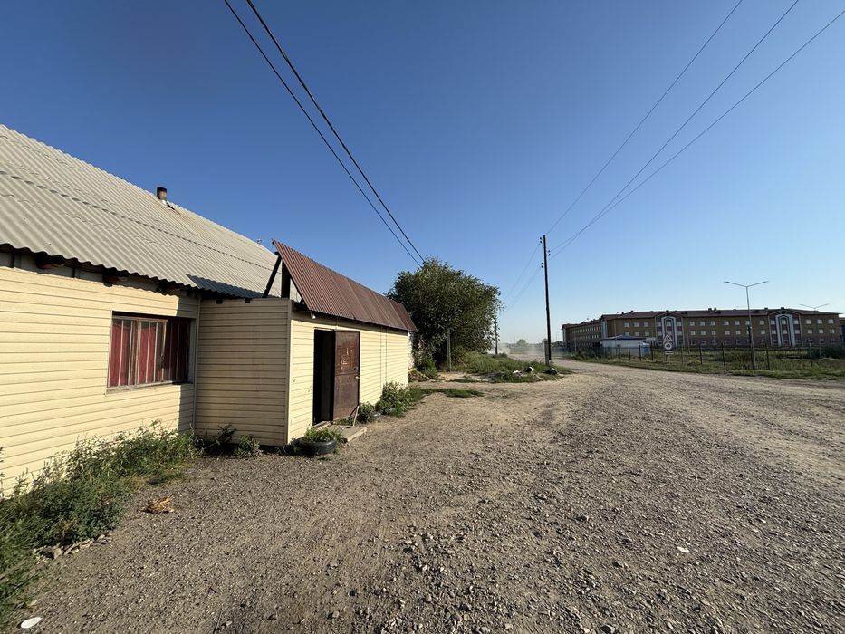 Продам дом с магазином