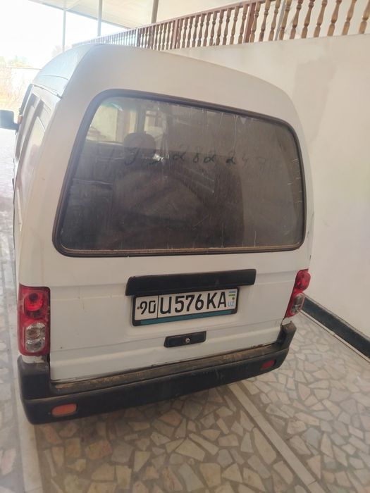 Damas van jsjsjsjskks