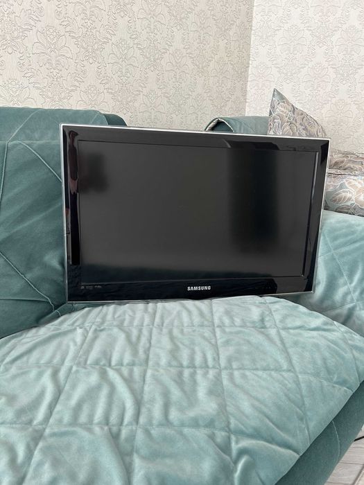 телевизор Samsung диагональ 75 см