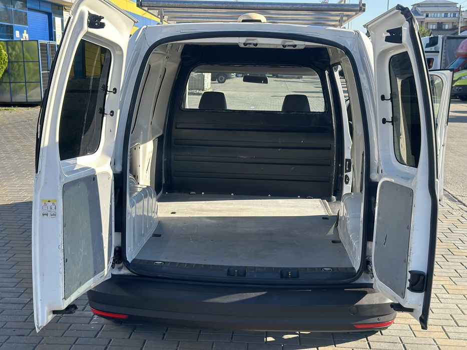 Vand VW Caddy Maxi 2017 2.0 tdi 150 cp an 2017 euro 6 climatic funtional import recent Olanda
