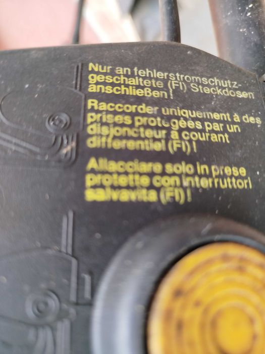 Продавам електрическа косачка Garda внос от Швейцария