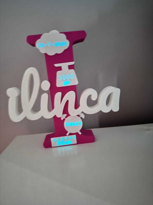 Decorațiune personalizată cu nume și inițială – printare 3D