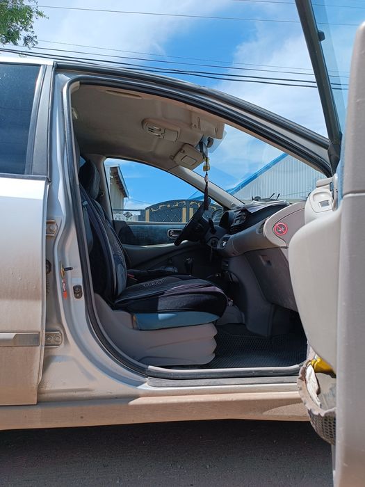 Продам Ниссан примера Тино