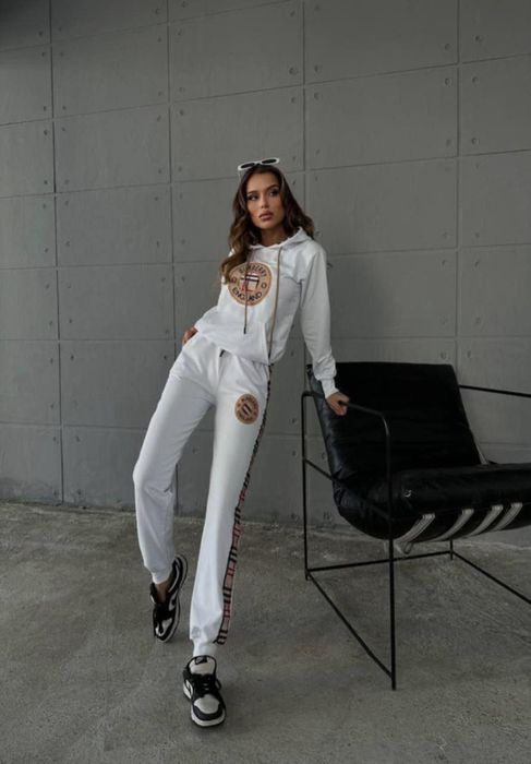 Trening dama diferite culori