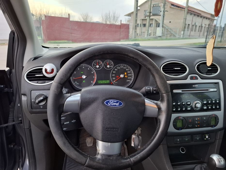 Ford Focus 2 1.6