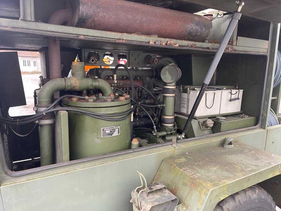 Compresor aer FLOTTMANN 10 Bar, pe șasiu