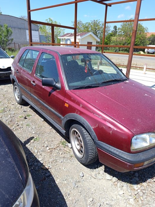 Голф 3 бензин 1.6 100 кс 1995г на части