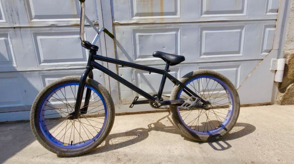 Срочно продается велосипед bmx