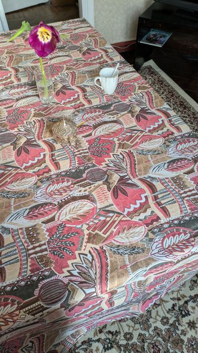 Скатерть для праздничного стола