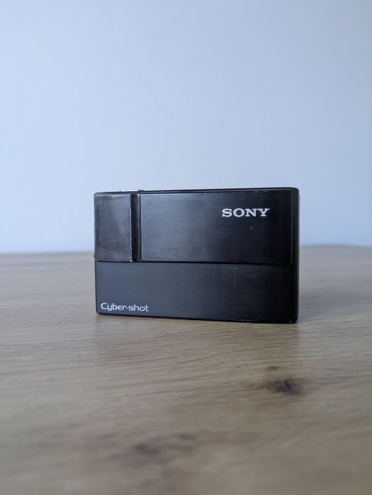 Sony Cyber-shot DSC-T10 РЕТРО СНИМКИ Стил Y2K (Year 2000) Дигитален Фотоапарат Пълен Комплект