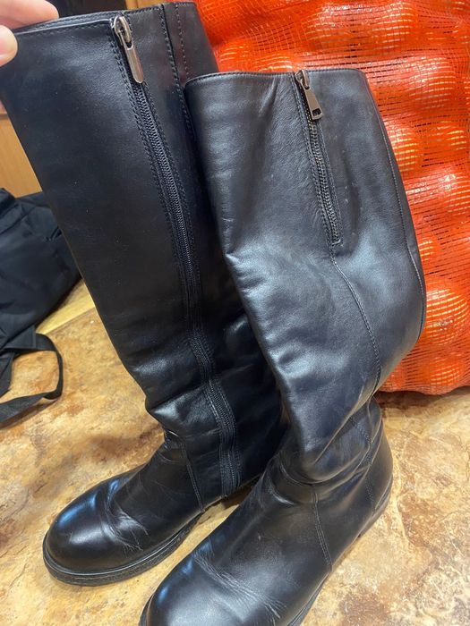 Отдам за шоколадку