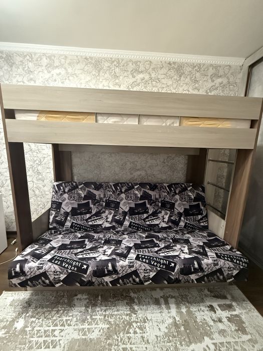 Детская кровать + диван