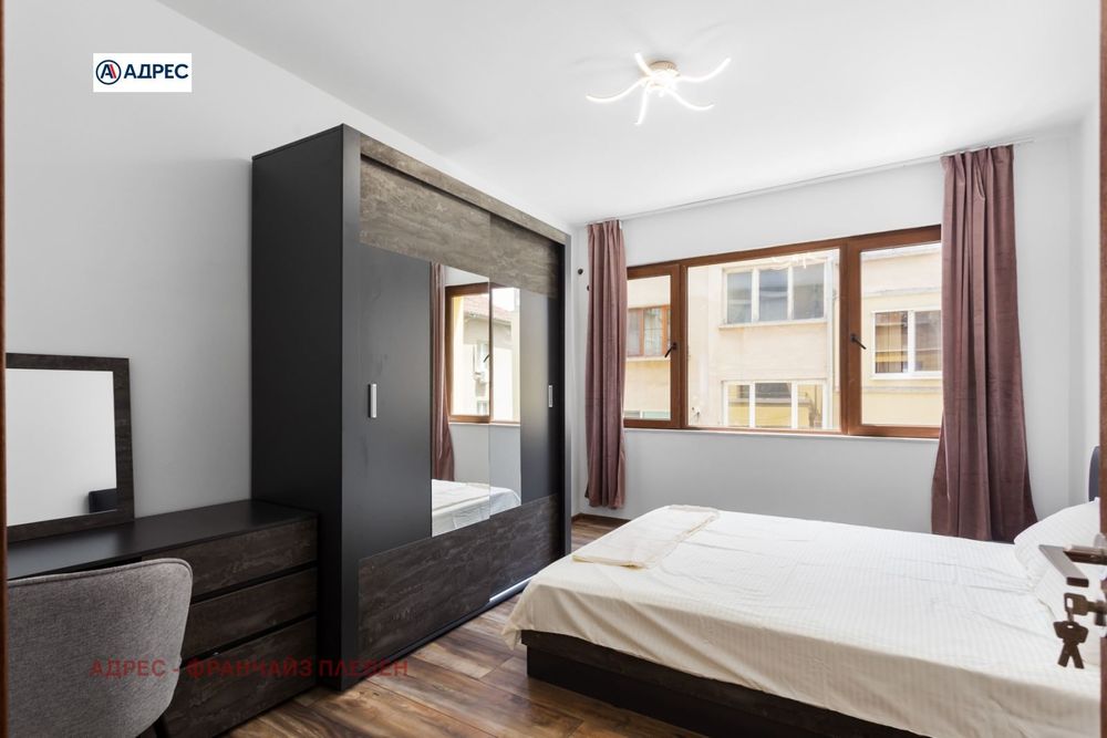 Многостаен в Плевен-Идеален център площ 140 цена 280000