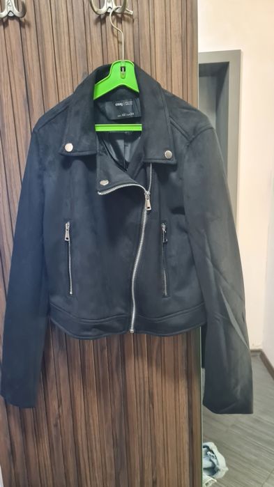 Есенно яке от изкуствена кожа