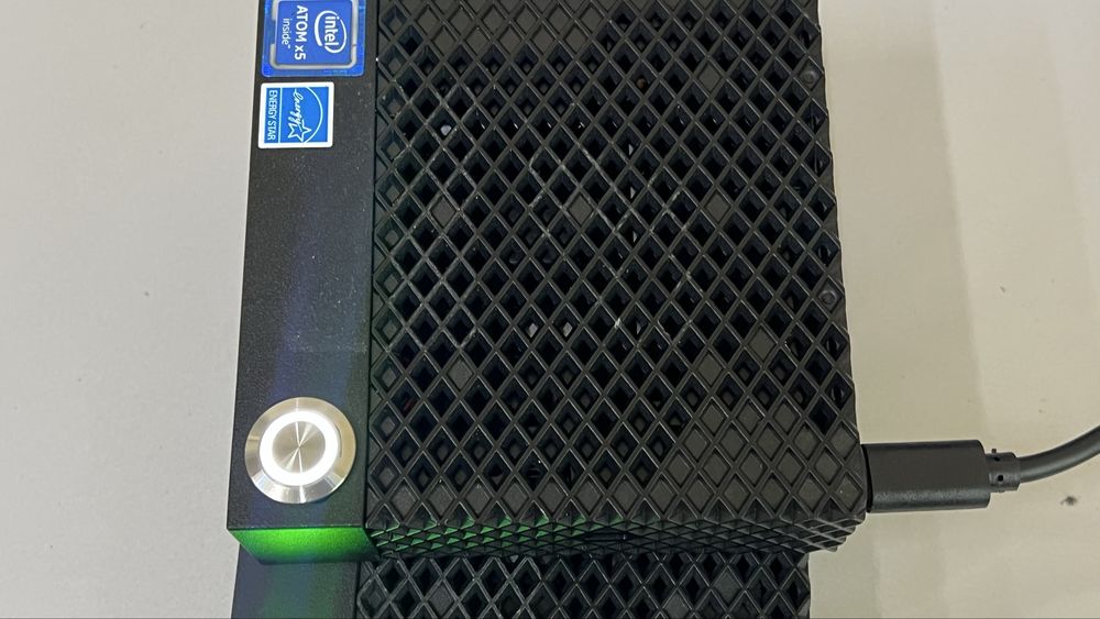 Мини пк Dell Wyse 3040 mini pc intel atom 2gb 8-64 emmc Linux Windows