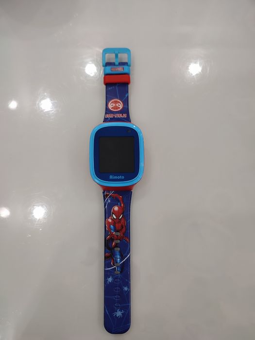 Часы-телефон GPS