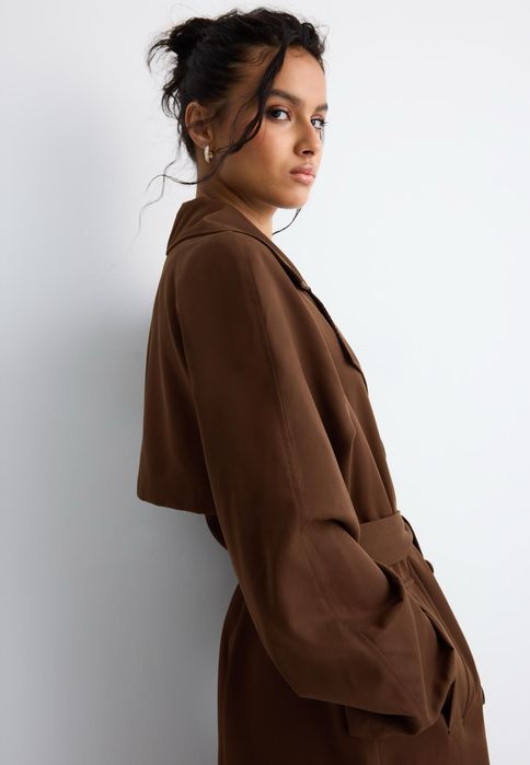 Тренч осенний stradivarius