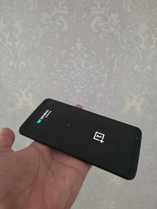 Oneplus 5T легенда флагман