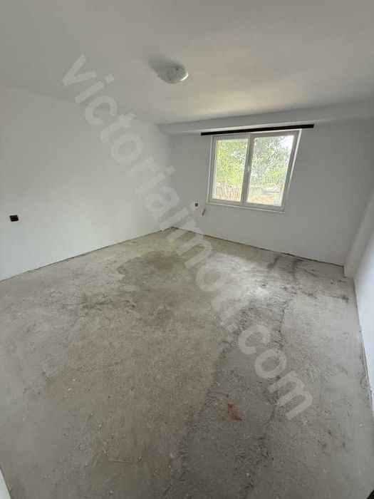 Продава се Двустаен апартамент в с. Леденик, Област Велико Търново - 70 кв.м за 608 €/кв.м - Снимка #6