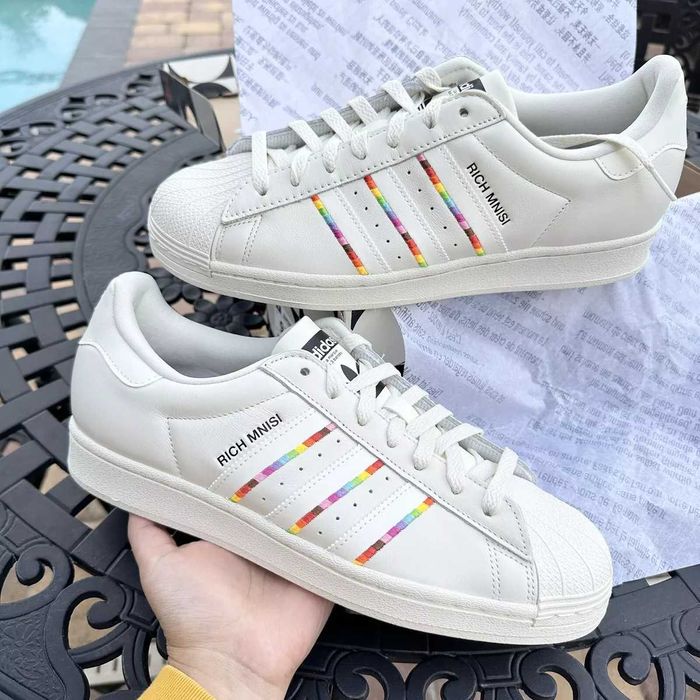 Adidas Superstar x Rich Mnisi nr 44 noi originali