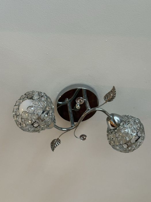 Люстра продается