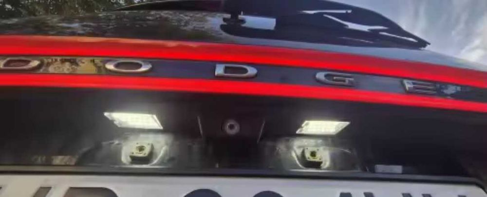 ЛЕД плафони за задния регистрационен номер за Dodge Durango Додж Дуранго светлини крушки задния номер
