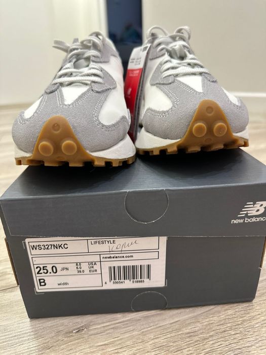 кроссовки new balance