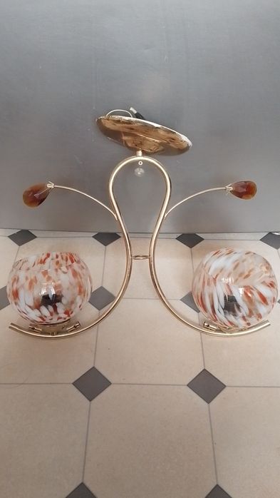 Продам люстры б/у