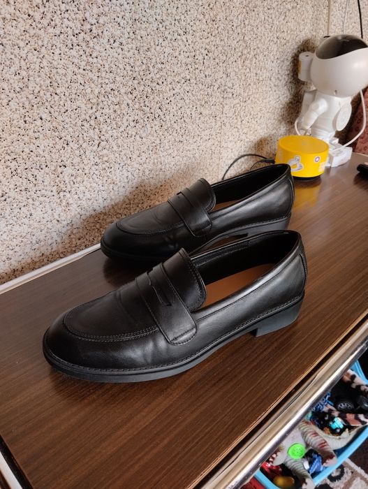 Продам женские туфли 41р.в отличном состоянии