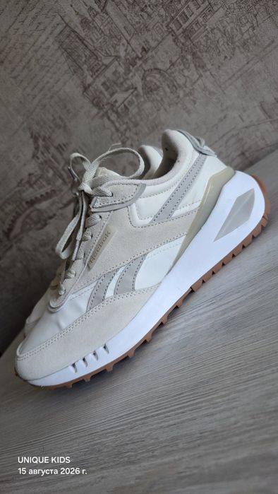 Оригинальные кроссы Reebok