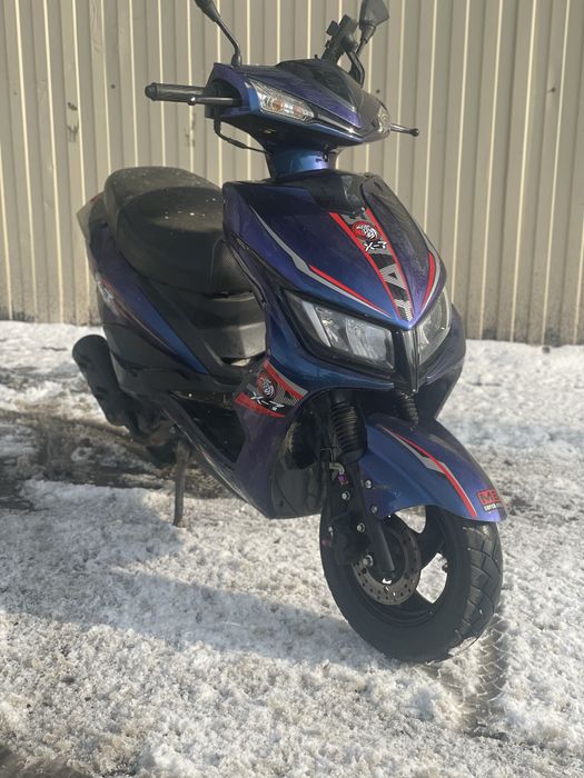 Продам мопед М8 125