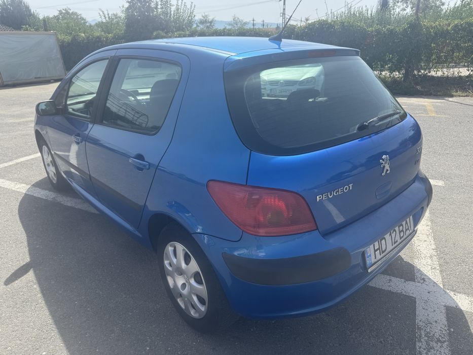 Peugeut 307 benzina 1,6 masina buna,stare perfecta