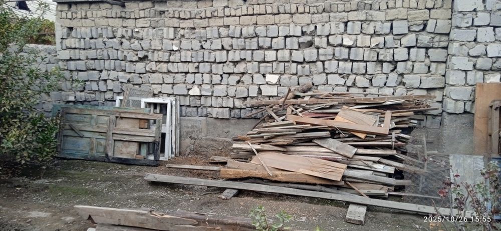 Утин сотилади печкага ишлайди