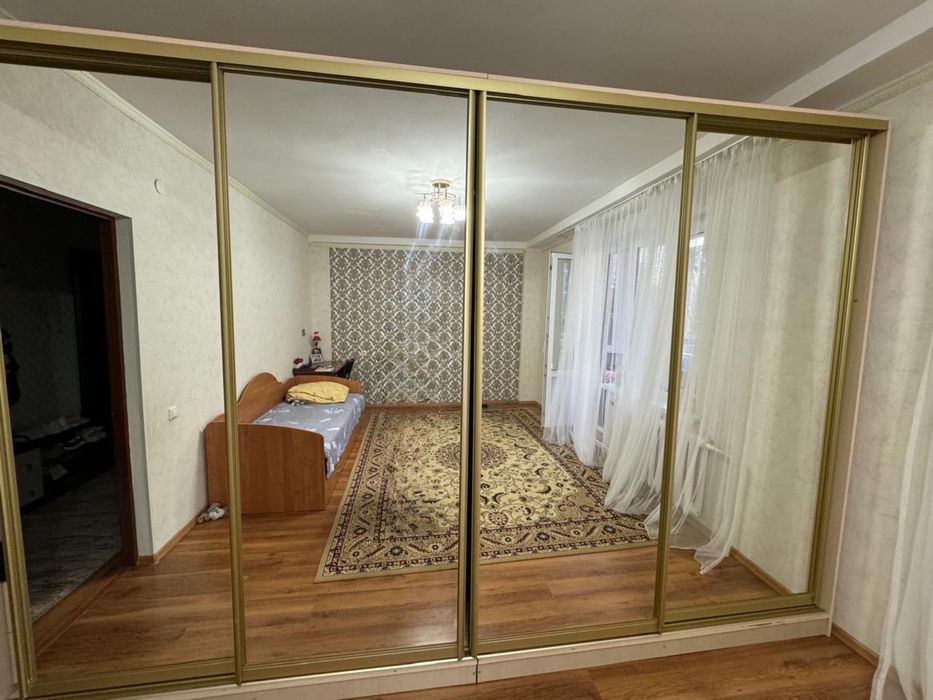 Продам 2 комнатную квартиру