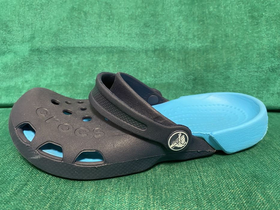 Papuci Crocs pentru copii, marimea J1 (32/33)