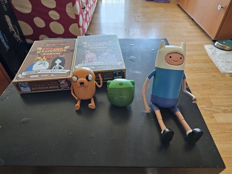 Figurine Adventure Time(fin si jake) si jocul card wars