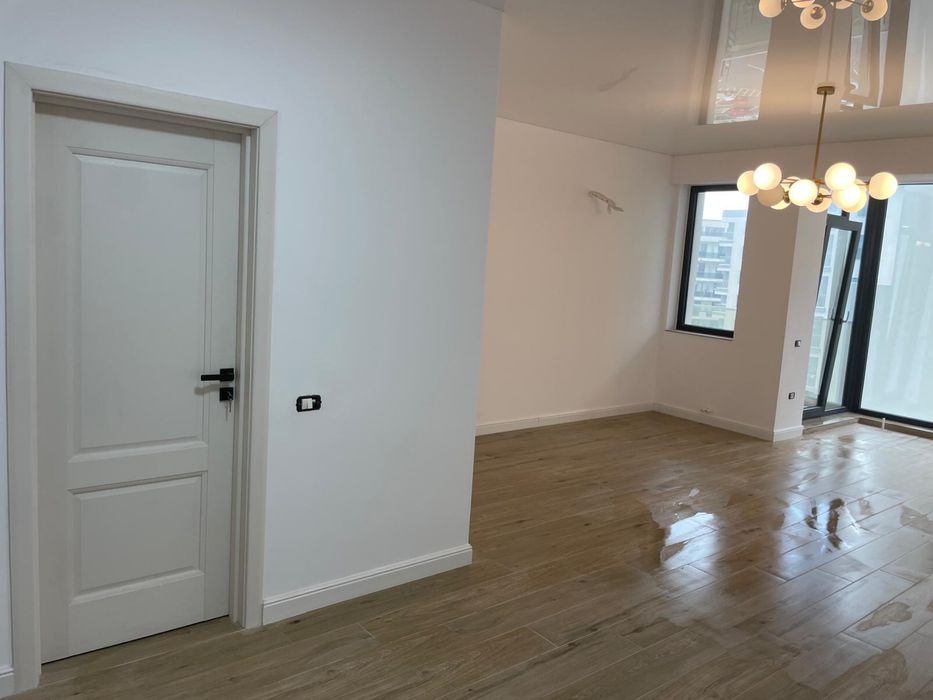 Studio  prima linie la mare