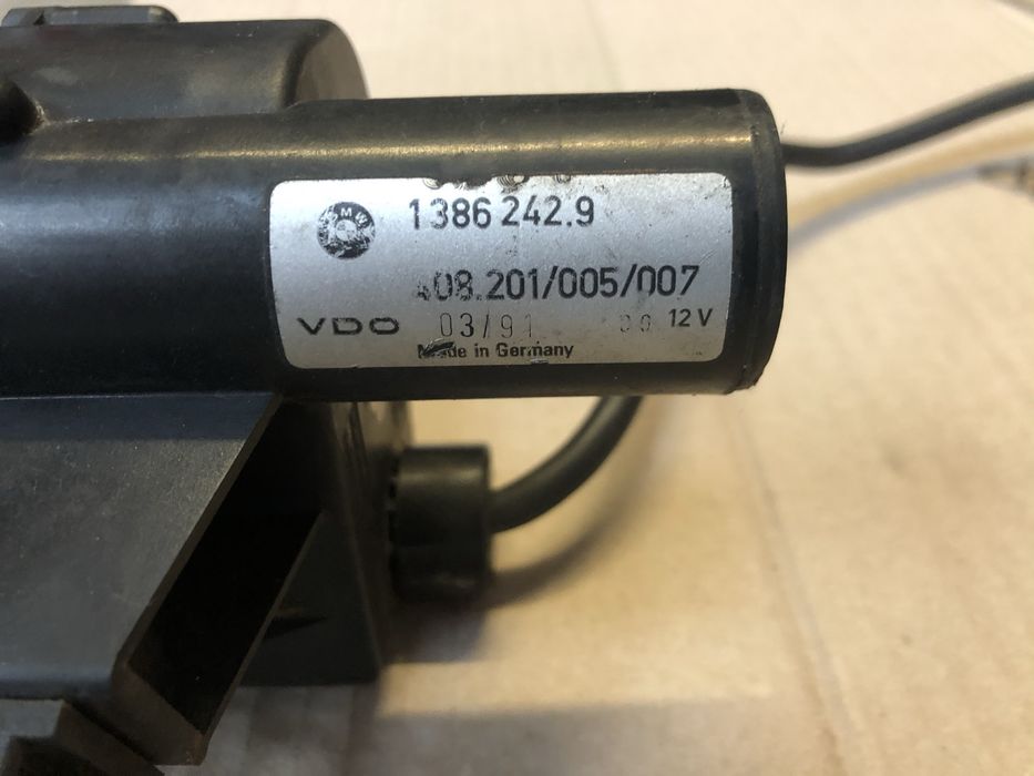 Consola centrala,tempomat,oglinda dtm,suport cric Bmw E30 urs