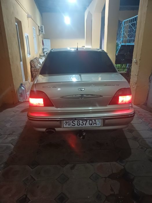 Nexia 1 sotiladi yili 2002 rangi metalika balon 80%
