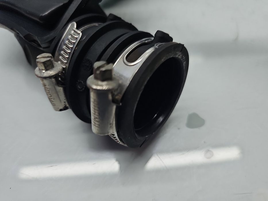 Tub admisie aer Ford Focus 3 [Fabr 2010-2018] CV61-6C784-BD 1.0 Benz M