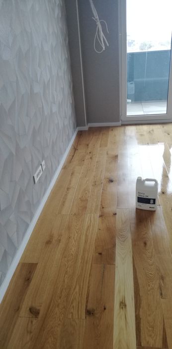 Raschetare parchet, reconditionare si montaj parchet, parchetari