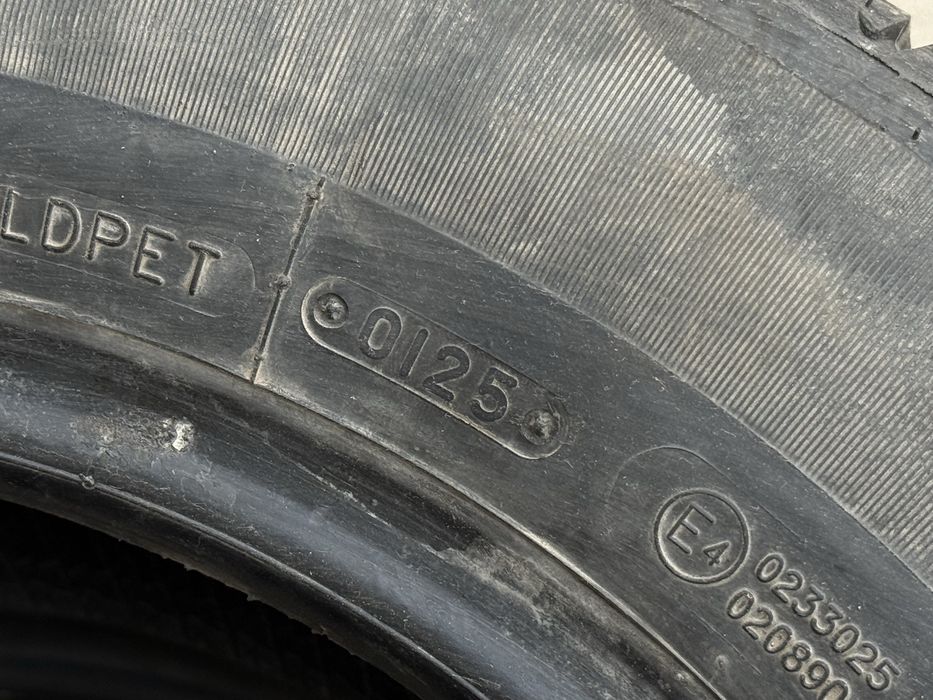 195|65 R15. Пара шин Triangle.