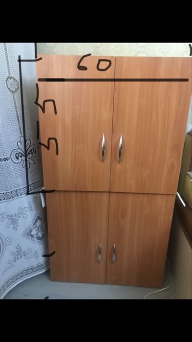Продаю навесные 2 шкафчика