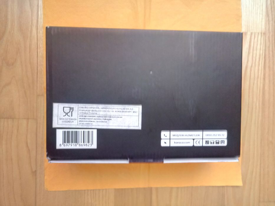 Set doua cesti cu farfuriute-Karaca- Nou și nefolosit.